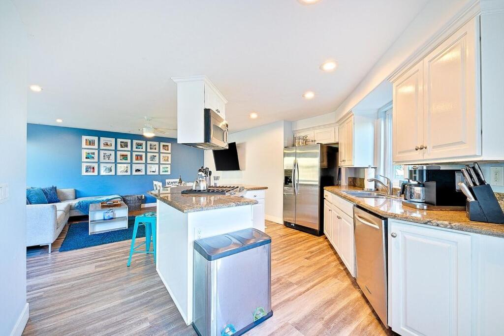 Stunning South Mission Home With Private Rooftop & Ocean Views! San Diego Exteriér fotografie
